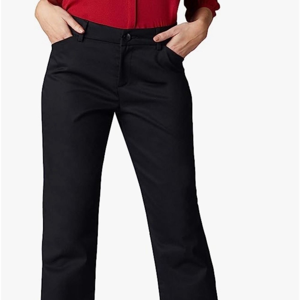 New relaxed Fit pants